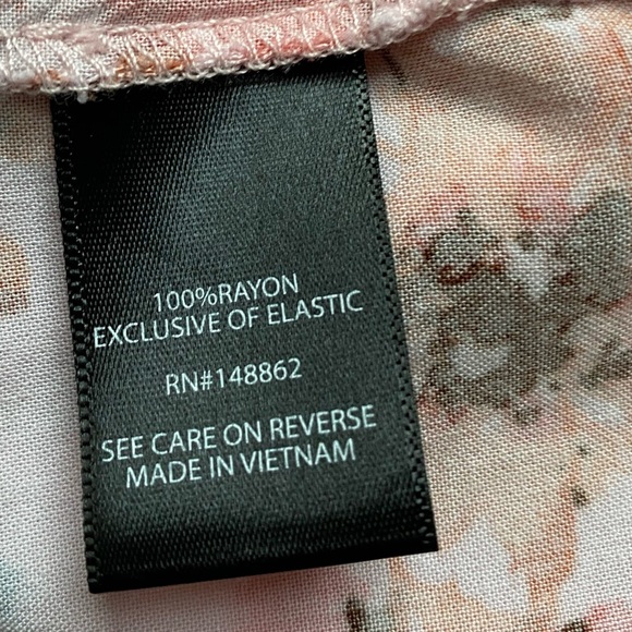 TORRID Women’s Pink Floral Midi Dress Size 0 - Picture 7 of 10